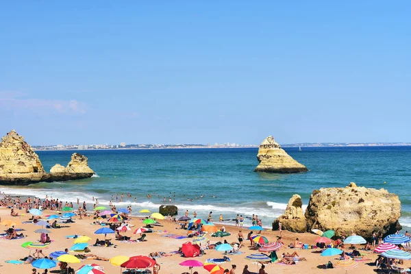 Praia Dona Ana Lagos Portugal — Fotografia de Stock