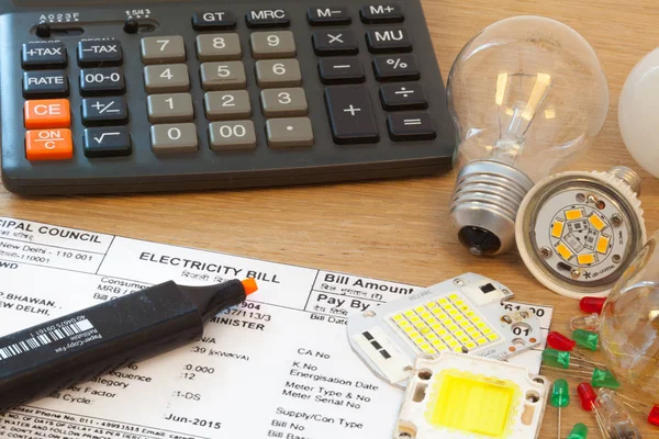 hesap makinesi ve ampuller LED ile