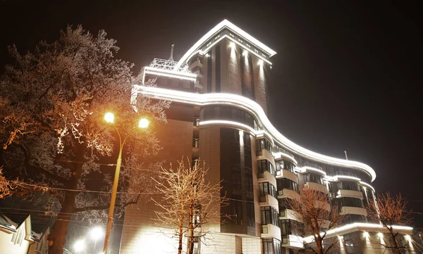  Yeni gökdelen şehir Vinnitsa Ukrayna fotoğraf mikro-stok gece görünümü