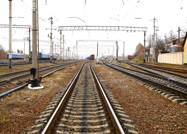 Spoorweg Buurt Van Stad Voor Micro Stock Foto — Stockfoto