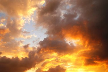 renkli mor günbatımı