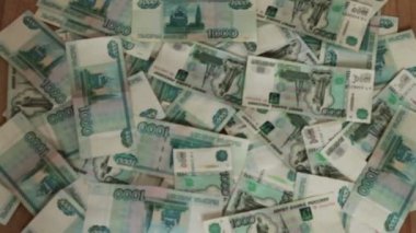 bir sürü yerde yatarken banknotlar Rus ruble