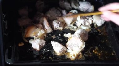 lezzetli fırında et parçaları