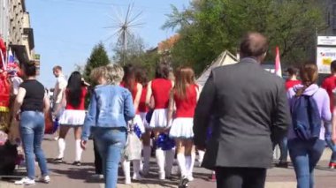 Kursk, Rusya - 1 Mayıs 2017: emek ve bahar dünya tatil adanmış sergi