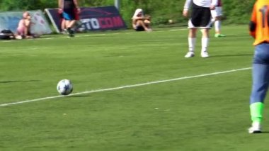 KURSK, RUSSA - 3 JULE: Amatör takımların futbol maçı