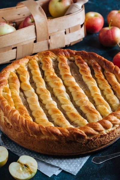 apple pie, baking, pastry, cake with apples, pastries, dessert, pie, cake,