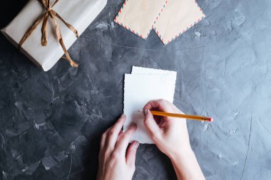 Noel, hediyeler, yılbaşı, Havva, Noel arifesi, mektup, tebrik kartı, tebrik, Aile, arkadaşlar, hediyeler vermek