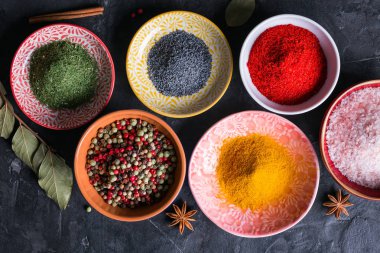 Anason anason star ın Bazaarı, lezzet, biber, kırmızı biber, biber, haşhaş, baharatlar, baharat, baharatlı otlar, zerdeçal karışımı