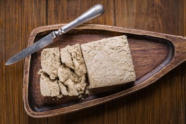 ahşap oyun tahtası, oryantal tatlılar helva