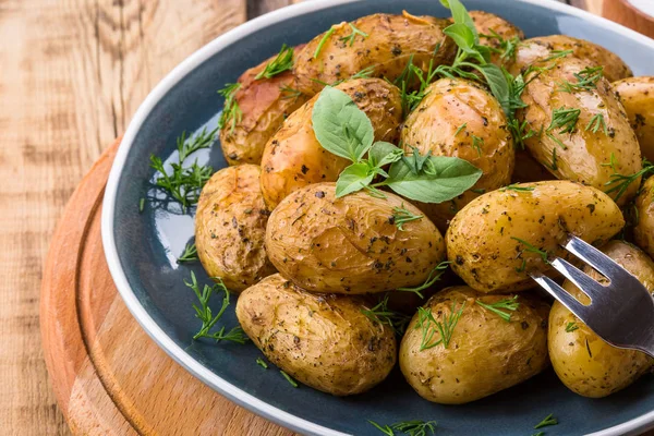 Patate Forno Patate Una Buccia Patate Fritte — Foto Stock