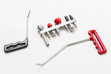 PDR araçları, boyasız araba göçüğü onarımı