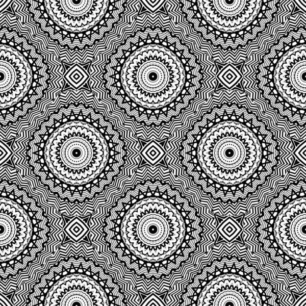 Striped geometric zigzag mandalas seamless pattern. Black and wh — 스톡 벡터