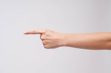 Beyaz arka planda bir şey, bir parmak el Puan. 