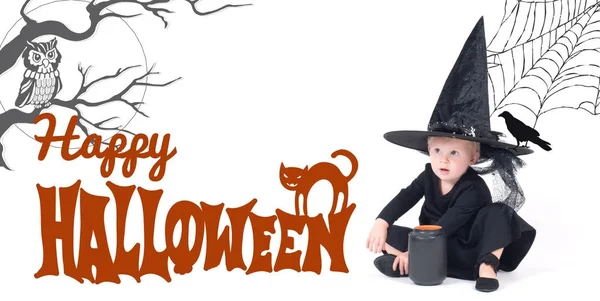 Halloween. niña divertida en traje de bruja para Halloween —  Fotos de Stock