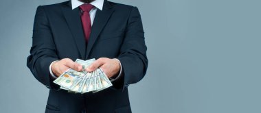 Para banknot demet holding iş adamı. Finans ve kavram kaydetme.
