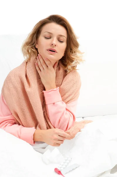 Woman having a cold, flu. Sore throat and coughing — Stock Photo, Image