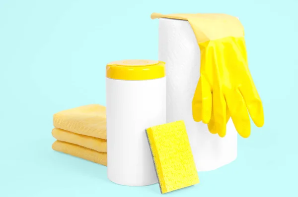 Cleaning products on pastel background — Stock Photo, Image