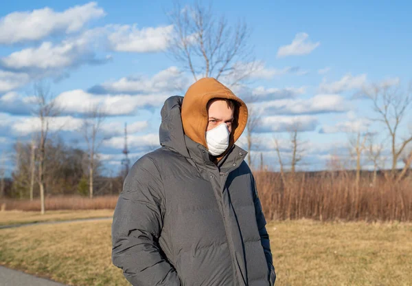 Virus Contaminación Atmosférica Concepto Pm2 Hombre Con Máscara Protección Contra —  Fotos de Stock