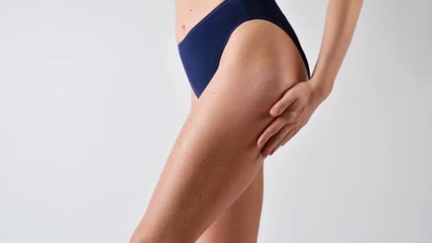 Soin Peau Crème Cellulite Femme Avec Corps Parfait Appliquant Une — Video