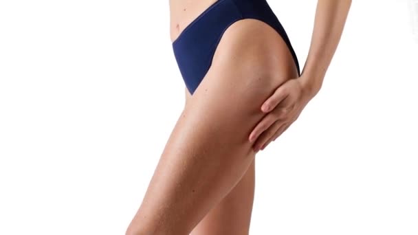 Cura Della Pelle Crema Anticellulite Donna Con Corpo Perfetto Applicando — Video Stock