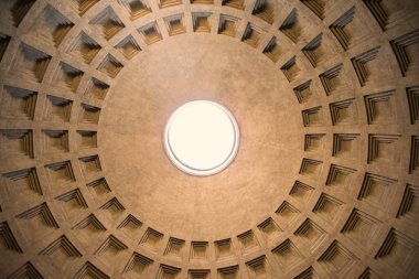 Pantheon kubbe delik/yuvarlak pencere /, Roma, İtalya merkezli görünümü.
