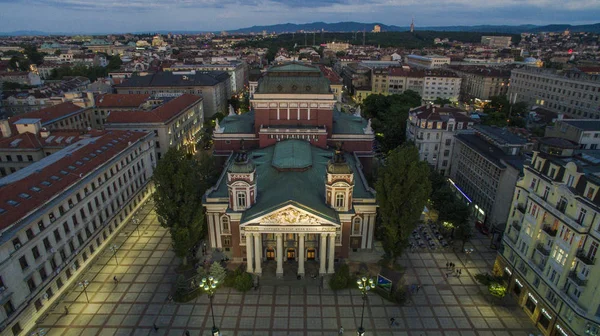 Luftaufnahme Von Ivan Vazov Nationa Theater Bei Nacht Sofia Bulgaria — Stockfoto