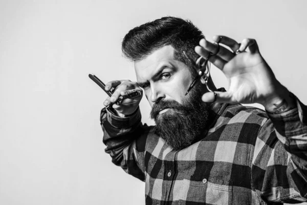 Barber Professional Tools Stylish Barber Beard Bearded Handsome Barber Holding — Stock Photo, Image