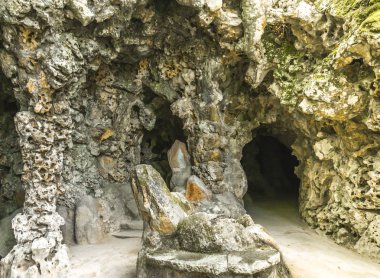 Yeraltı Geçidi, gizli tüneller ve gizli geçitler gizemli Quinta de Regaleira Sintra, Portekiz