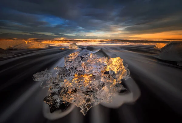 Jokulsarlon iceberg diamante — Fotografia de Stock