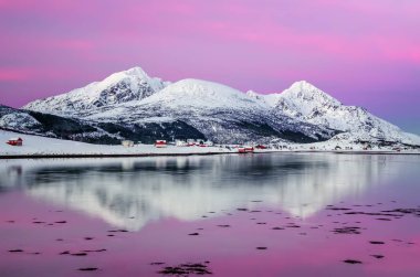 Offersoya pembe günbatımı