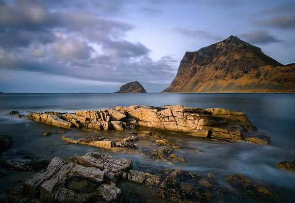 Skalnatá pláž Haukland — Stock fotografie