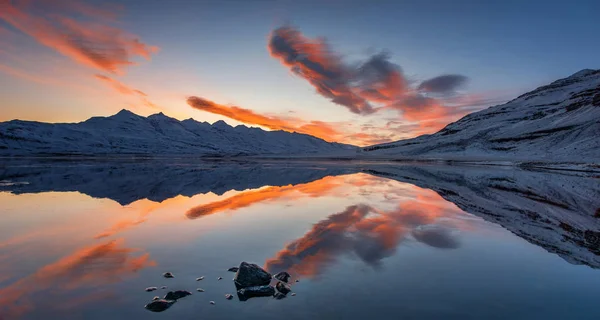 Hamarsfjordur riflessi del tramonto — Foto Stock