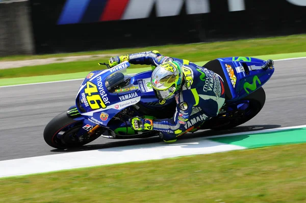 Mugello - Italië, mei 29-30: Italiaanse Yamaha rider Valentino Rossi in 2015 Tim Motogp van Italië op Mugello circuit op mei 29-30, 2015 — Stockfoto