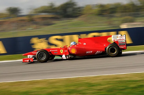 Neznámý, běh s Ferrari F1 na okruhu mugello v Itálii — Stock fotografie