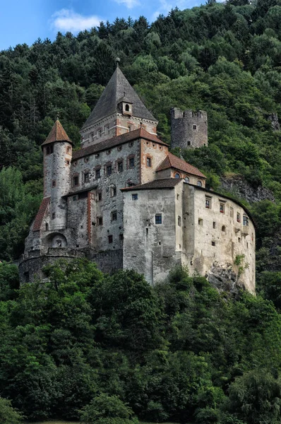 Castel Trostburg, Castel Forte, Valle Isarco, Ponte Gardena - Bolzano, Italia — Foto Stock