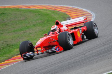 Mugello, bu Kasım 2008: Bilinmeyen ile Modern Ferrari F1 devre mugello İtalya Finali Mondiali Ferrari 2008 sırasında girmek