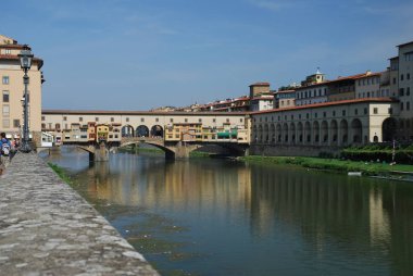 Ponte Vecchio, Floransa, İtalya Arno Nehri Köprüsü