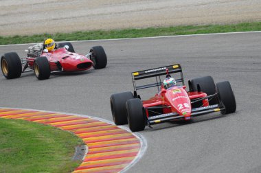 Mugello, bu Kasım, 2008:Gherard Berger ile tarihi Ferrari Turbo F1 1988 Finali Mondiali Ferrari 2008 sırasında İtalya mugello devre içine