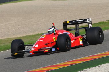 Mugello, bu Kasım, 2008:Gherard Berger ile tarihi Ferrari Turbo F1 1988 Finali Mondiali Ferrari 2008 sırasında İtalya mugello devre içine