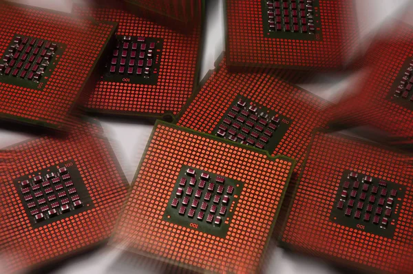 Processadores de computador e chip de memória antiga com efeitos de pós-produção, fundo de tecnologia . — Fotografia de Stock