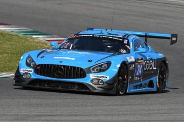 12 cevheri Hankook Mugello 18 Şubat 2017: #24 Sps otomotiv performans, Mercedes Amg Gt3 tahrik tarafından Alexandre Coigny, Iradj Alexander David, Richard Feller devre Mugello, İtalya.