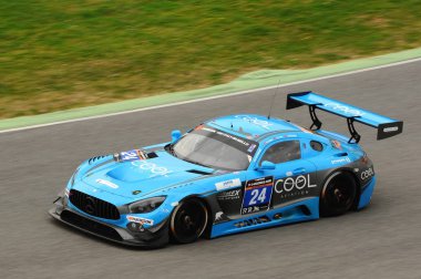 12 cevheri Hankook Mugello 18 Şubat 2017: #24 Sps otomotiv performans, Mercedes Amg Gt3 tahrik tarafından Alexandre Coigny, Iradj Alexander David, Richard Feller devre Mugello, İtalya.