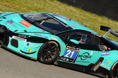 12 cevheri Hankook Mugello 18 Şubat 2017: #21 Konrad Motorsport, Lamborghini Huracan Gt3: Franz Konrad, Marco Mapelli, Giorgio Maggi, Christopher Zochling devre Mugello, İtalya.