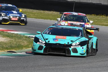 12 cevheri Hankook Mugello 18 Şubat 2017: #21 Konrad Motorsport, Lamborghini Huracan Gt3: Franz Konrad, Marco Mapelli, Giorgio Maggi, Christopher Zochling devre Mugello, İtalya.