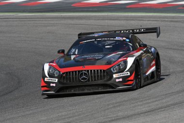 12 ore Hankook Mugello 18 March 2017:#17 IDEC SPORT RACING, Mercedes AMG GT3: Patrice Lafargue, Paul Lafargue, Dimitri Enjalbert on Mugello Circuit, Italy.