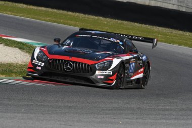 12 ore Hankook Mugello 18 March 2017:#17 IDEC SPORT RACING, Mercedes AMG GT3: Patrice Lafargue, Paul Lafargue, Dimitri Enjalbert on Mugello Circuit, Italy.