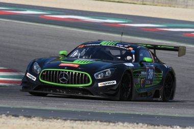 12 cevheri Hankook Mugello 18 Şubat 2017: #38 Ms yarış, Mercedes Amg Gt3: Alexander Hrachowina, Edward Lewis Brauner, Martin Konrad, Zeljko Drmic devre Mugello, İtalya.