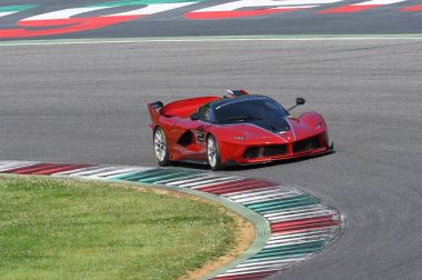 Mugello, İtalya - 2017 olabilir: Bilinmeyen Xx programları, Ferrari yarış gün boyunca devre Mugello, İtalya Ferrari Fxx K sürücüleri.