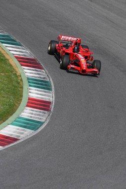 Mugello, bu Mayıs 2017: Ferrari F1 ile mugello devre İtalya Ferrari yarış gün 2017 sırasında girmek bilinmeyen.