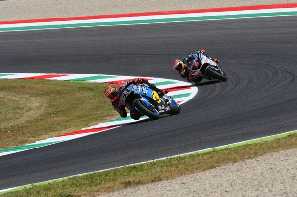 Mugello - ITÁLIA, 2 de junho: Espanhol Honda Marc VDS piloto Tito Rabat durante 2017 Oakley GP da Itália MotoGP no Circuito Mugello em JUNHO 2, 2017 — Fotografia de Stock